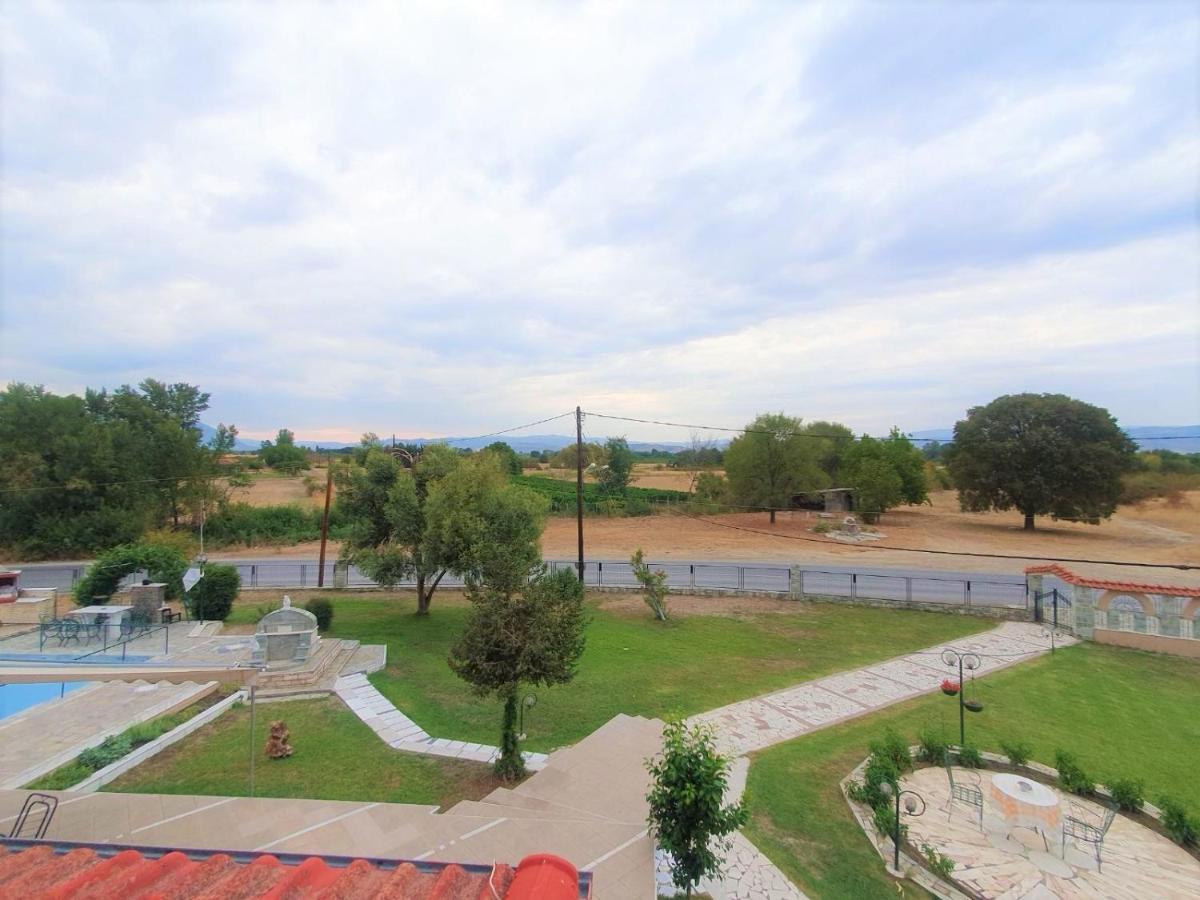 Alesta Apartment ตริกาลา ภายนอก รูปภาพ